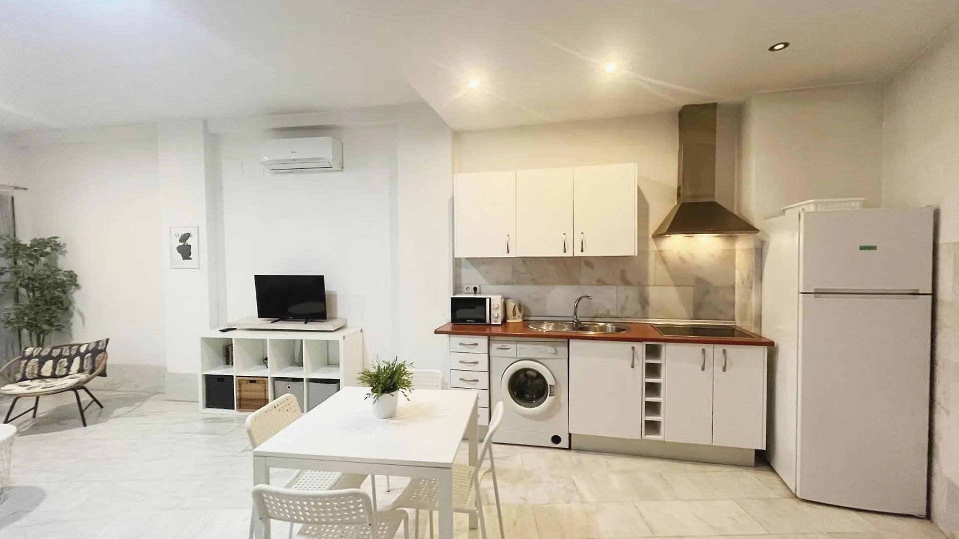 Center Sevilla Confort 5 Apartment